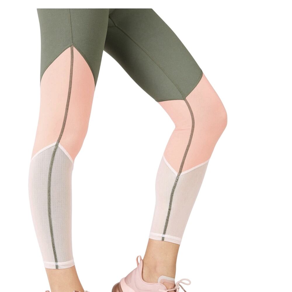 Fabletics Powerhold Zone High-Waisted 7/8 Safari Green Pearl Pink Womens L EUC